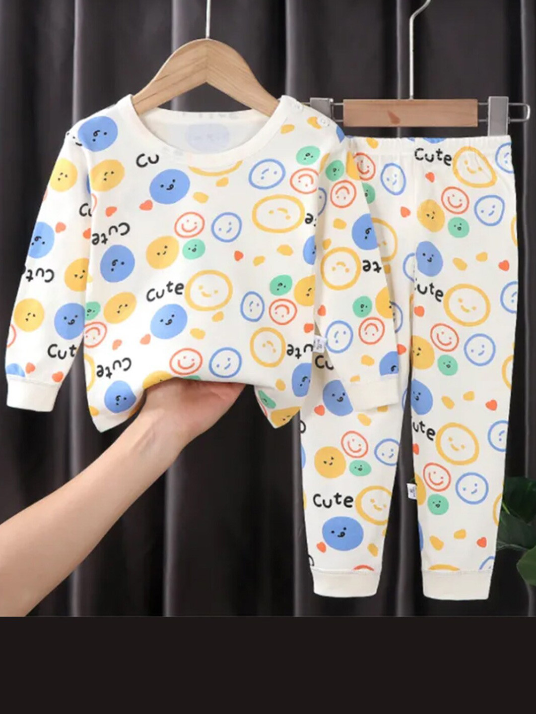Bold N Elegant Kids Printed Pure Cotton Long Sleeves T-shirt With Pyjama Clothing Set