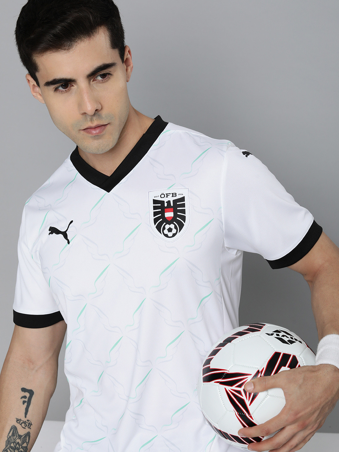 Puma Men Austria 2024 Away Football Jersey dryCELL T-shirt