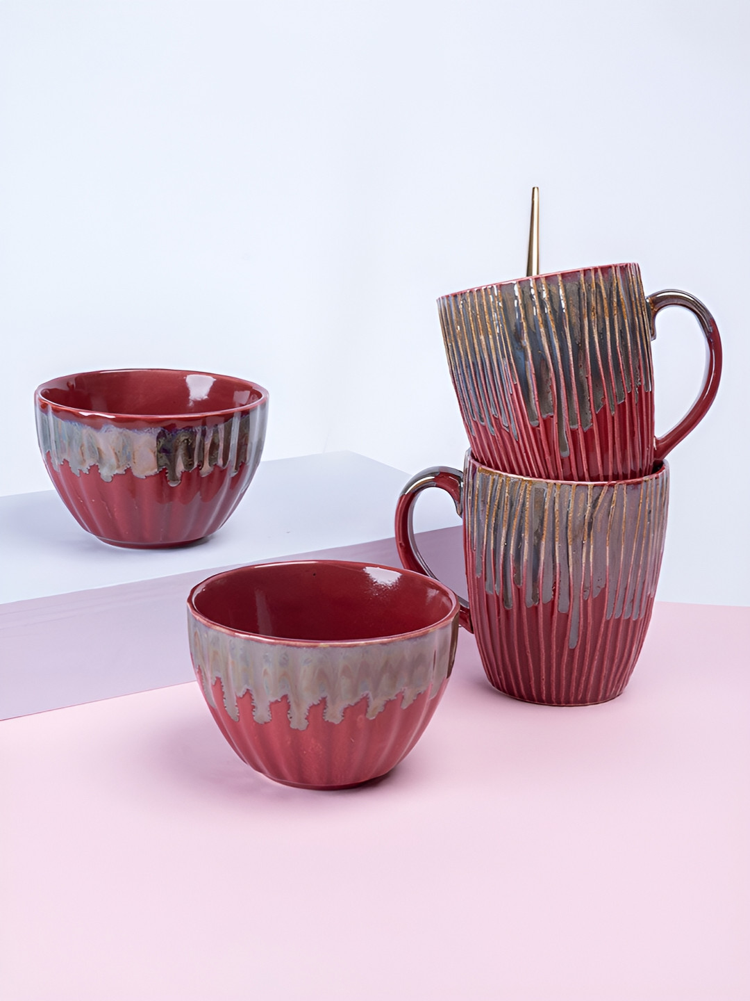 ARAVALII Red Textured Ceramic Microwave Safe 2 Piece Mug with 2 Bowl-250ml