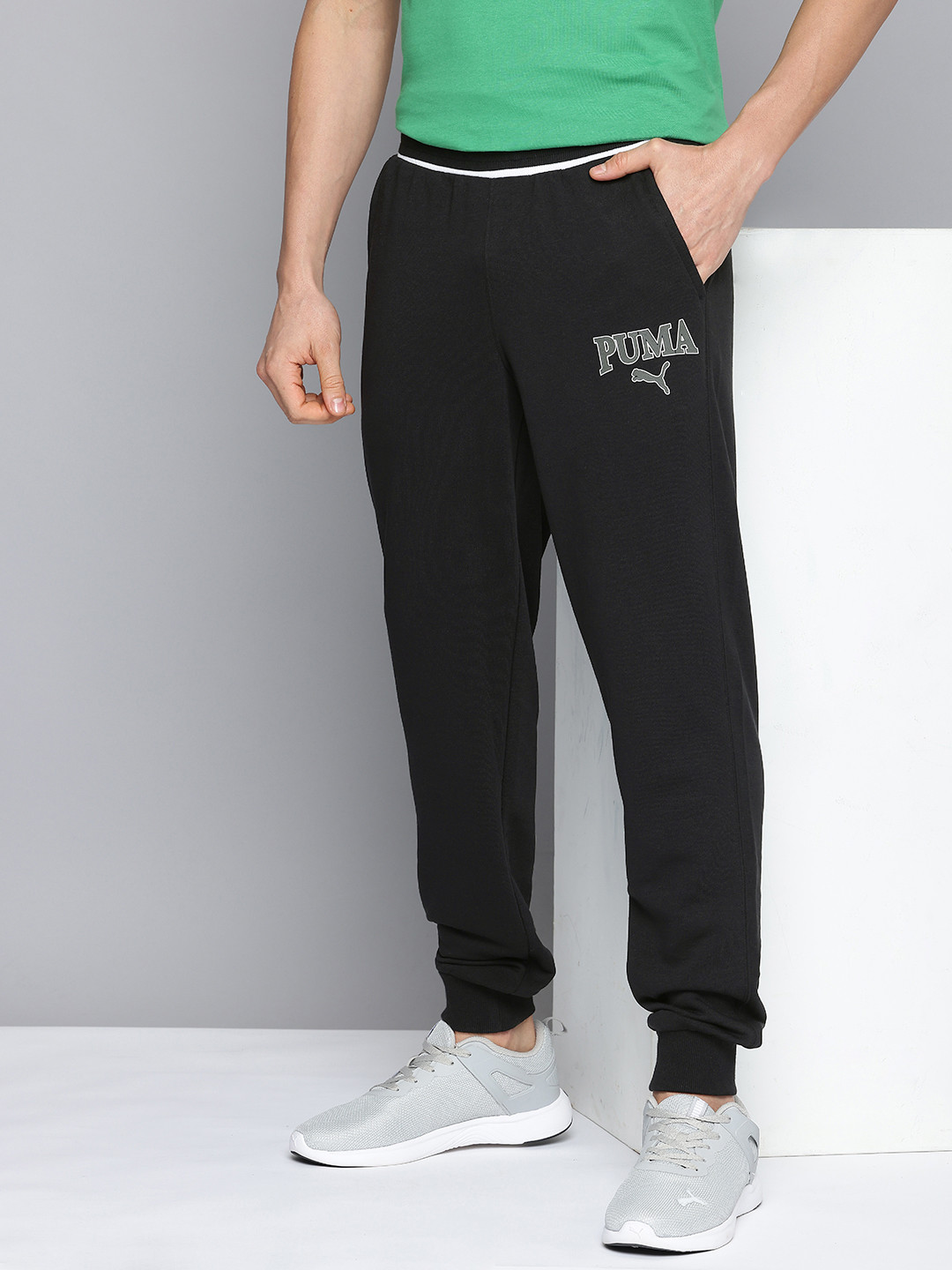 Puma Men SQUAD Joggers