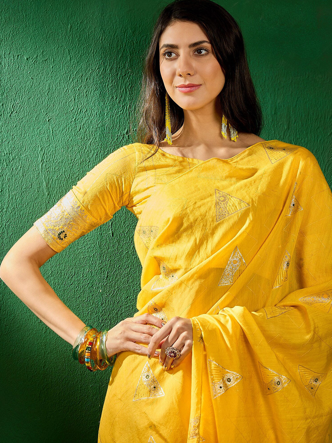 Sangria Mustard Yellow Geometric Woven Designed Sarees