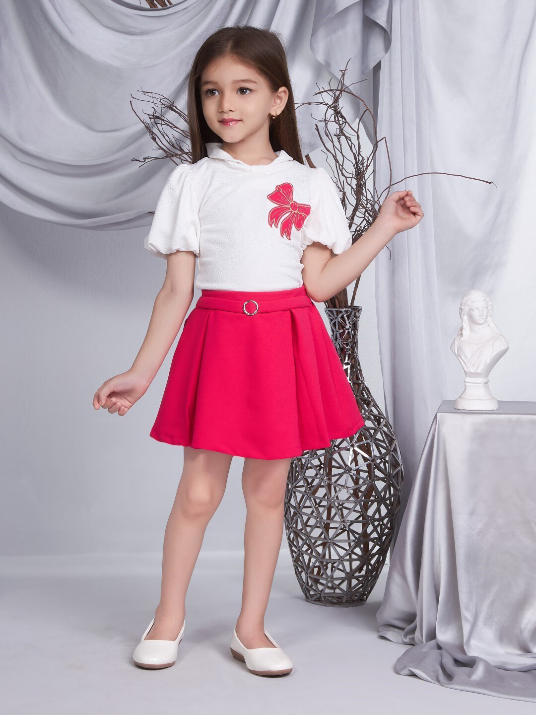 Peppermint Infants Self Design Puff Sleeves Top With Skirt
