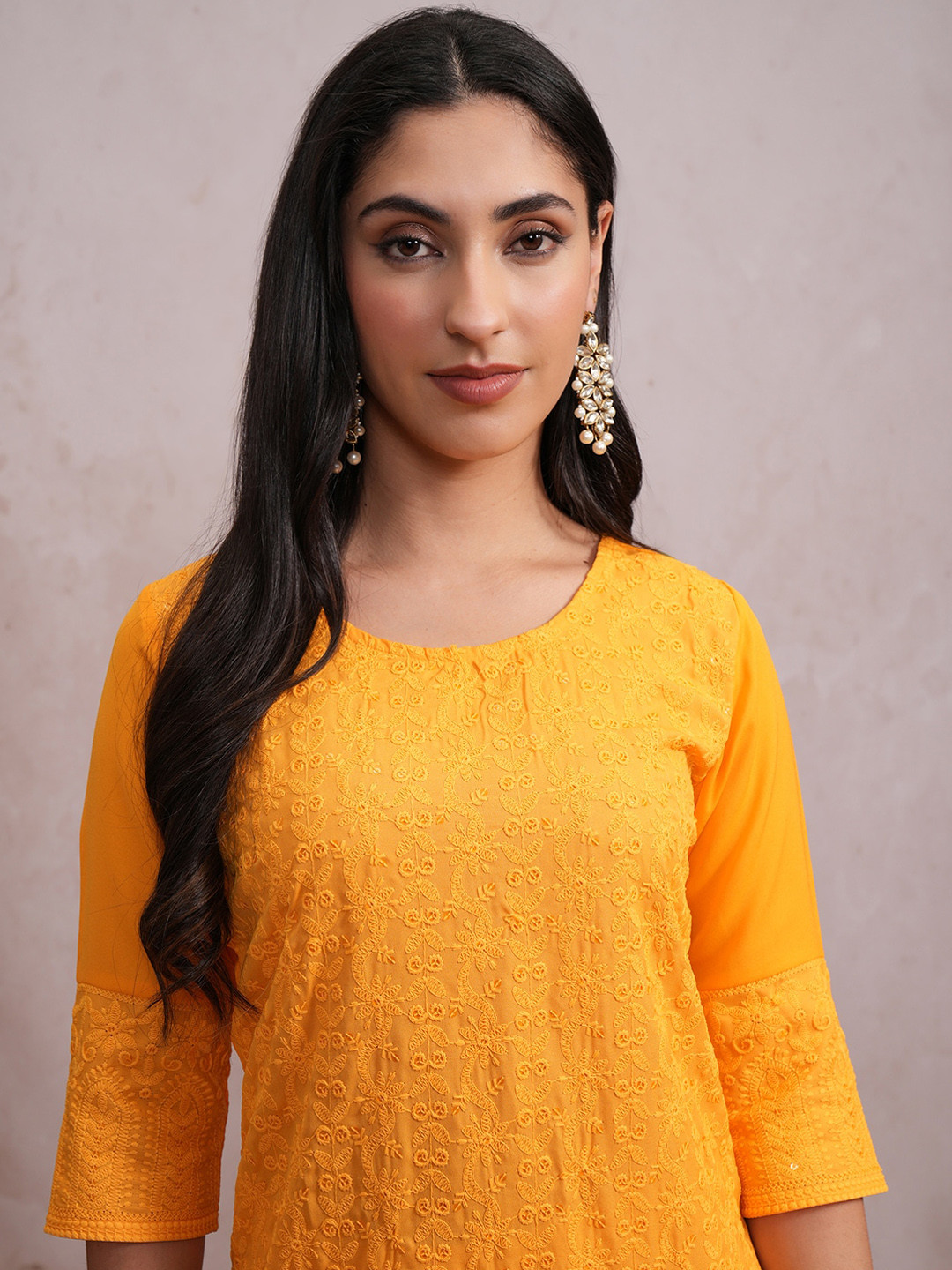 Vishudh Round Neck Ethnic Motifs Embroidered Sequinned Kurta