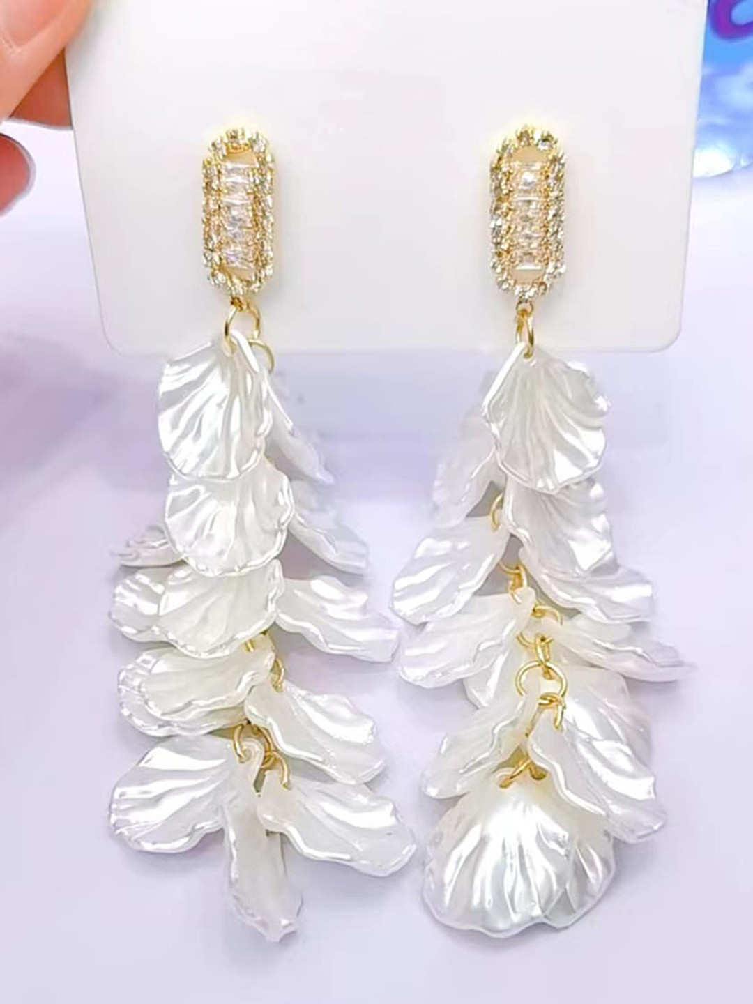 LUCKY JEWELLERY 18k Gold Plated Leaf Design Drop Earrings