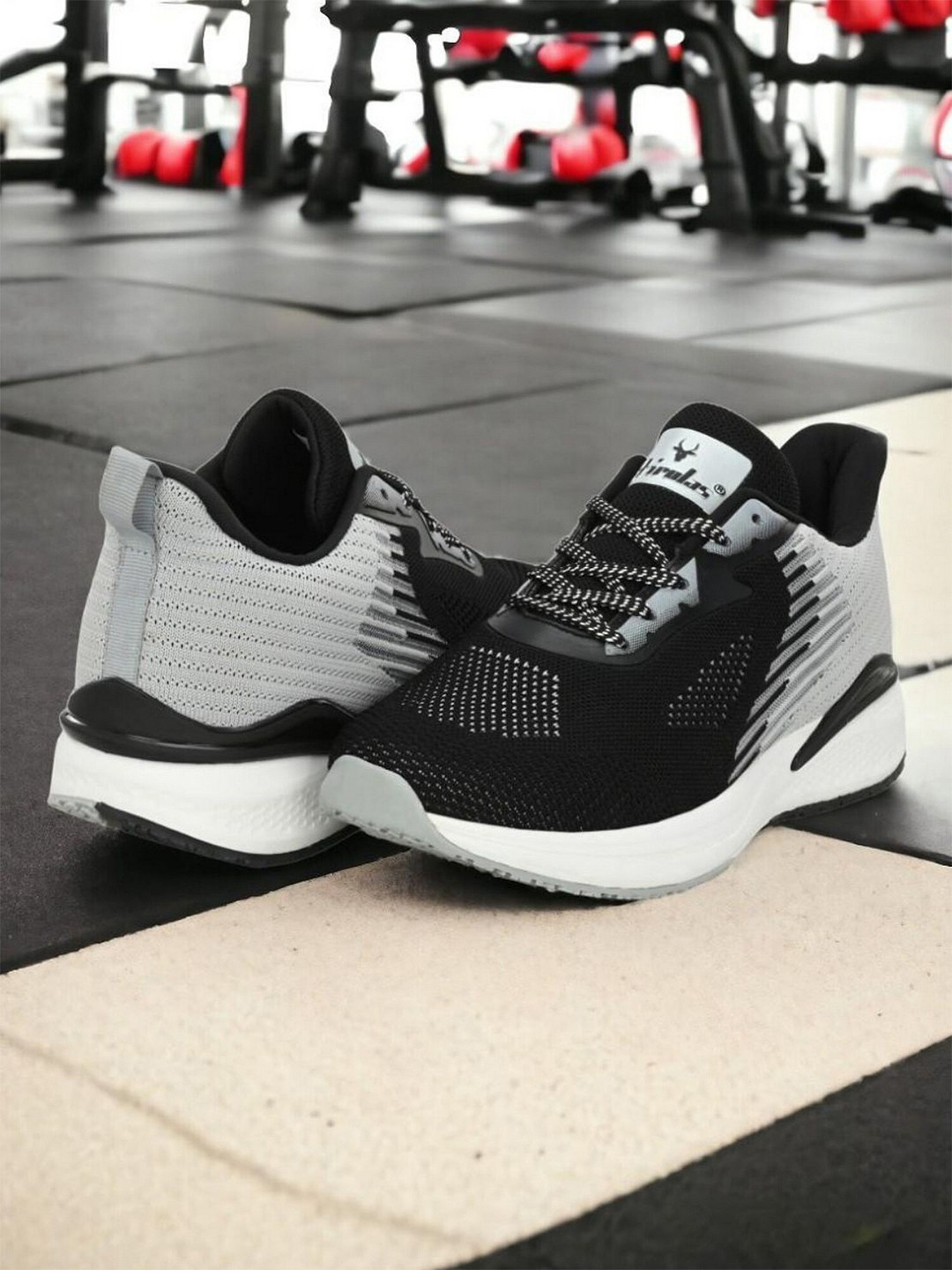 HIROLAS Men FlexKnit Mesh Running Shoes