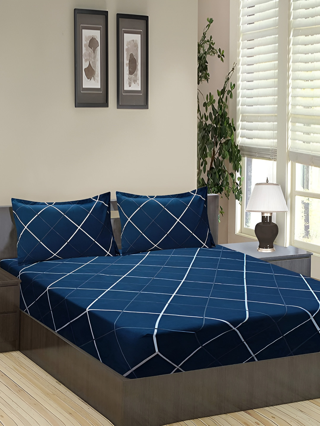 Innovative Edge Blue Geometric Cotton 160 TC Fitted King Superfine Bedsheet with 2 Pillow Covers-72 x 78 inches