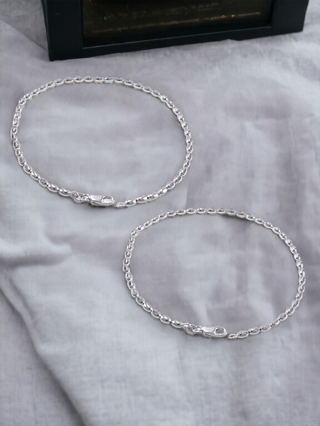 Taraash 925 Sterling Silver Oval Shape Anklet