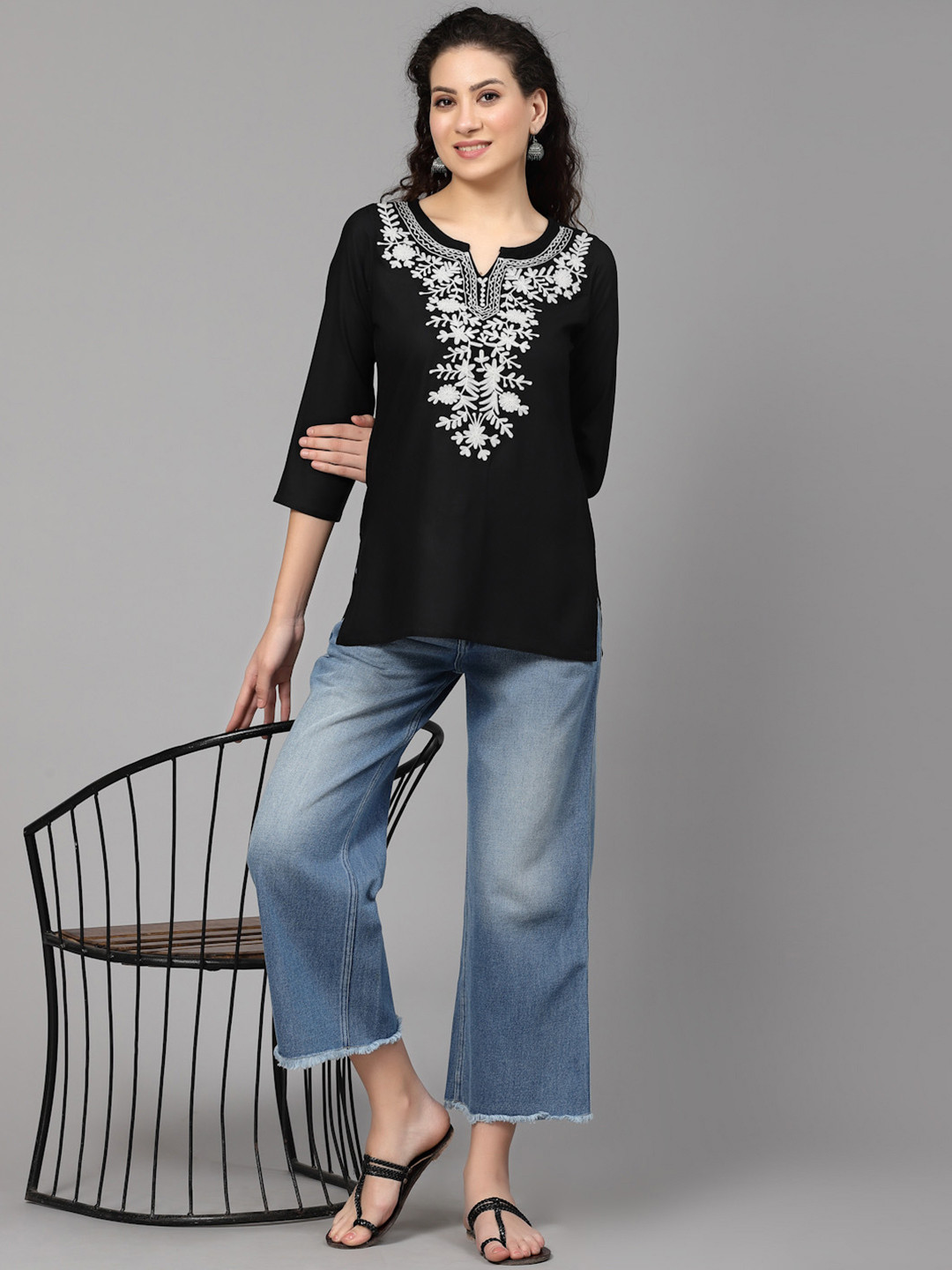 QAZMI Floral Aari Embroidered Straight Kurti