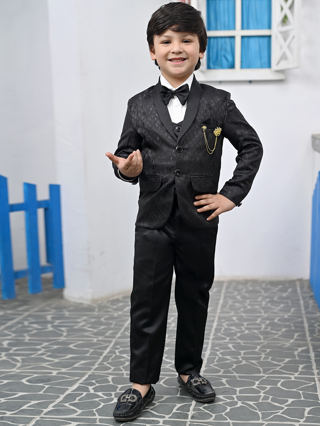 BT DEZINES Boys Self-Designed Single-Breasted Satin 5-Piece Suit