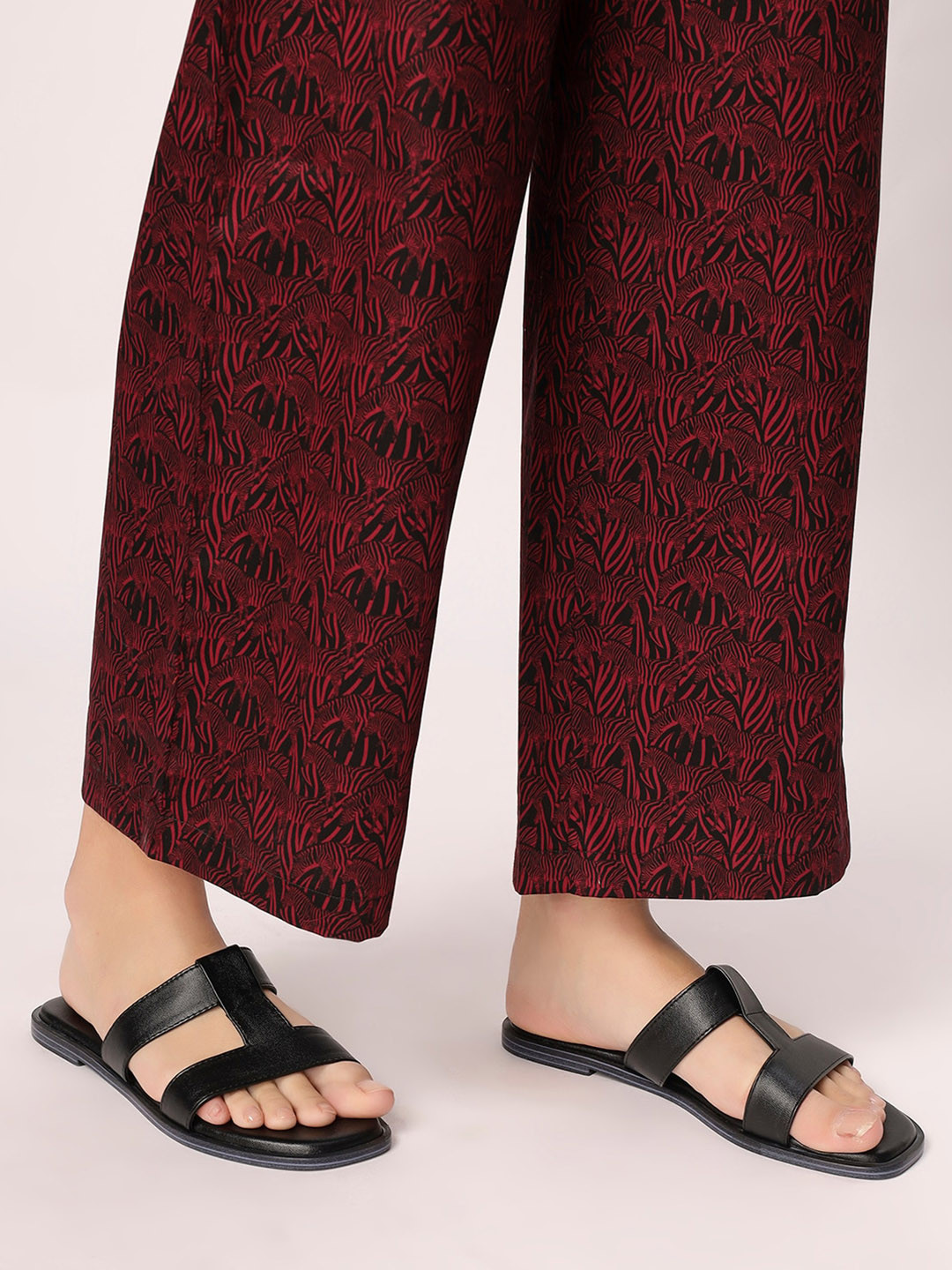 T.ELEVEN Open Toe Flats