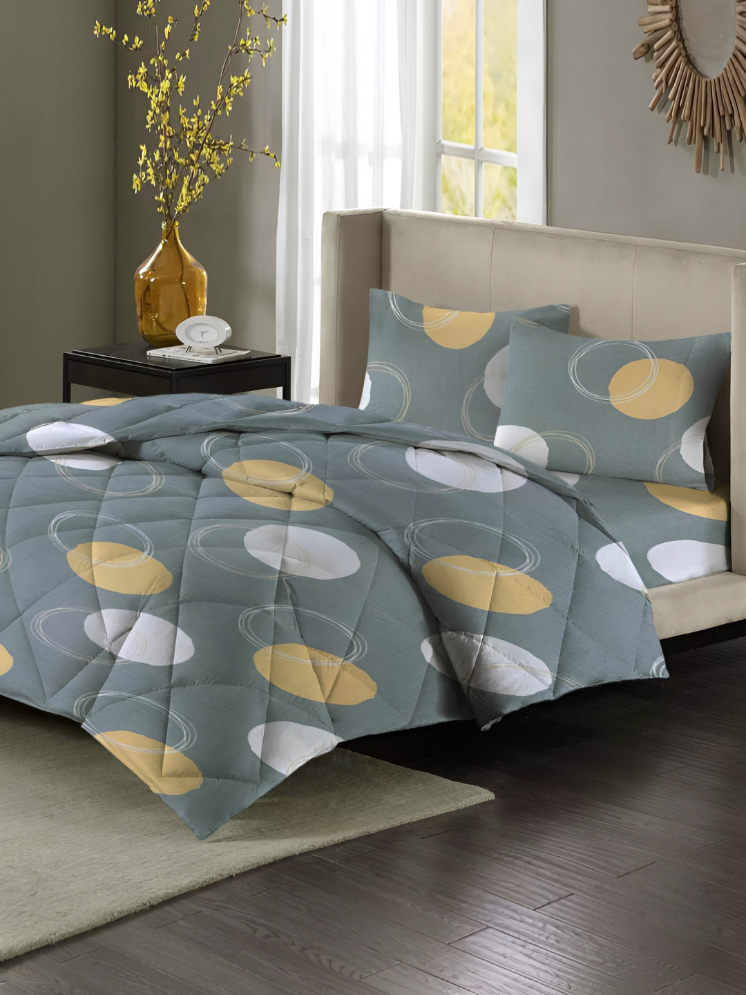 bsb home Grey & White Geometric Microfiber Double King Superfine Bedding Set
