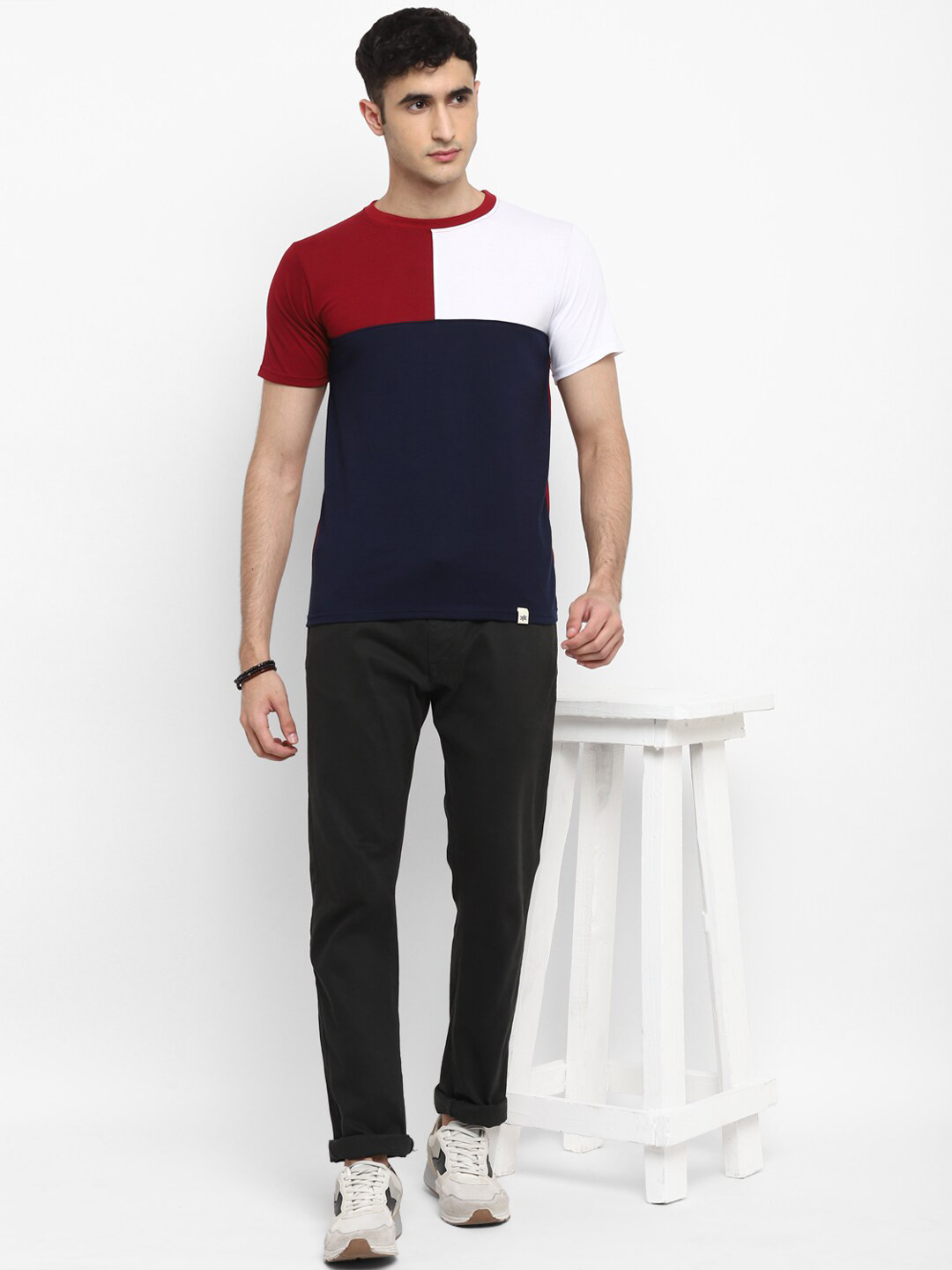 Bukkl Colourblocked Cotton Round Neck Short Sleeves Pockets Slim Fit Casual T-shirt