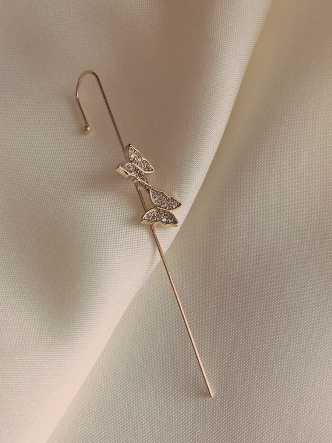 EL REGALO Gold-Plated Contemporary Ear Cuff Earring