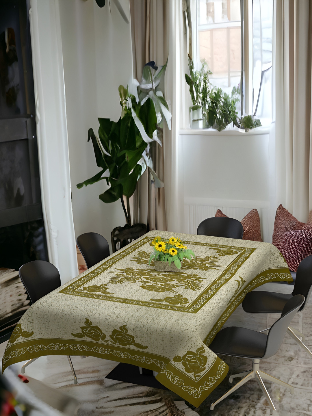 BIGGER FISH Green Printed Cotton 6Seater Table Cover