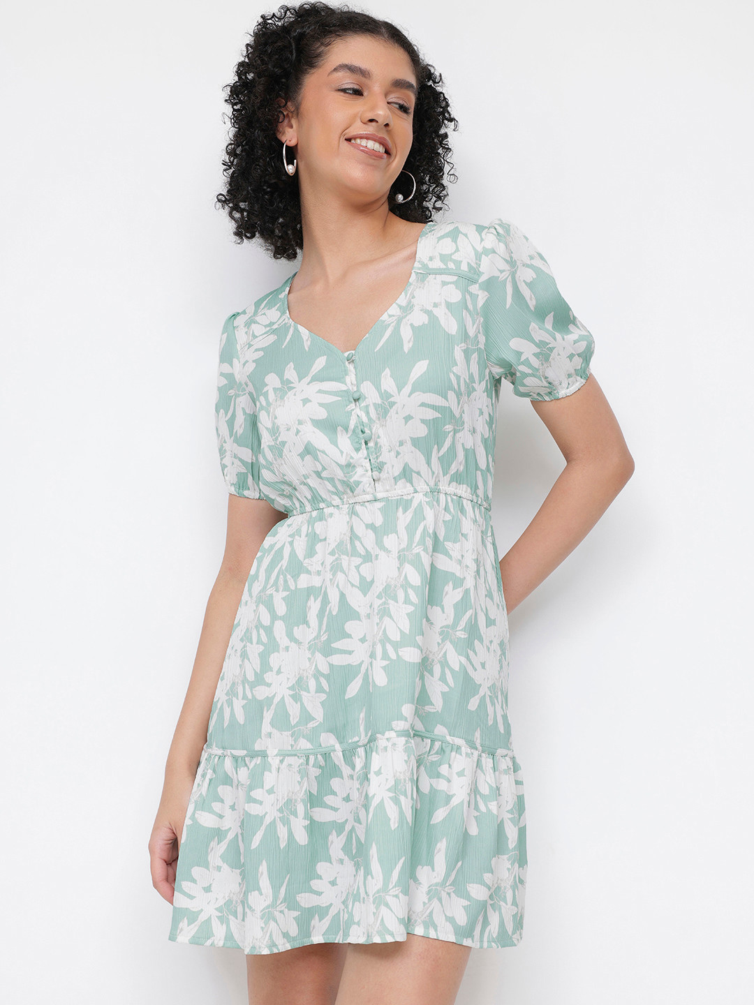 DressBerry Tiered Floral Bloom Dress
