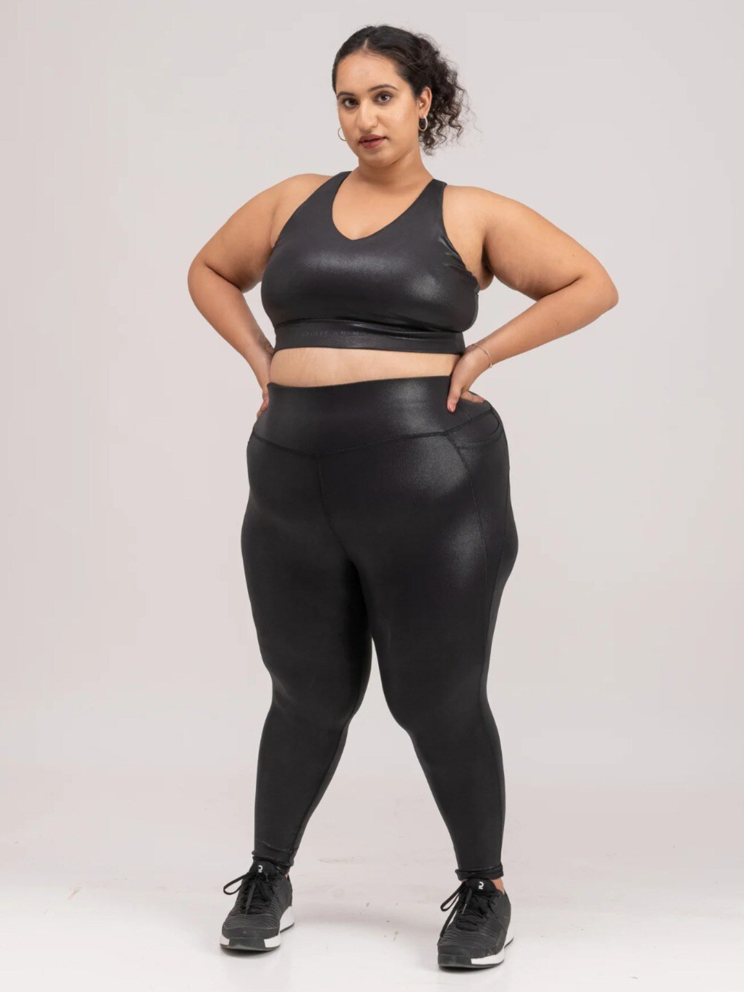 SPIRIT ANIMAL Non-Wired Seamless Removable Padding Workout Bra With All Day Comfort