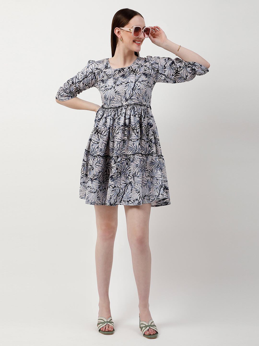 LVOVA Floral Printed Flared Round Neck Fit & Flare Dress