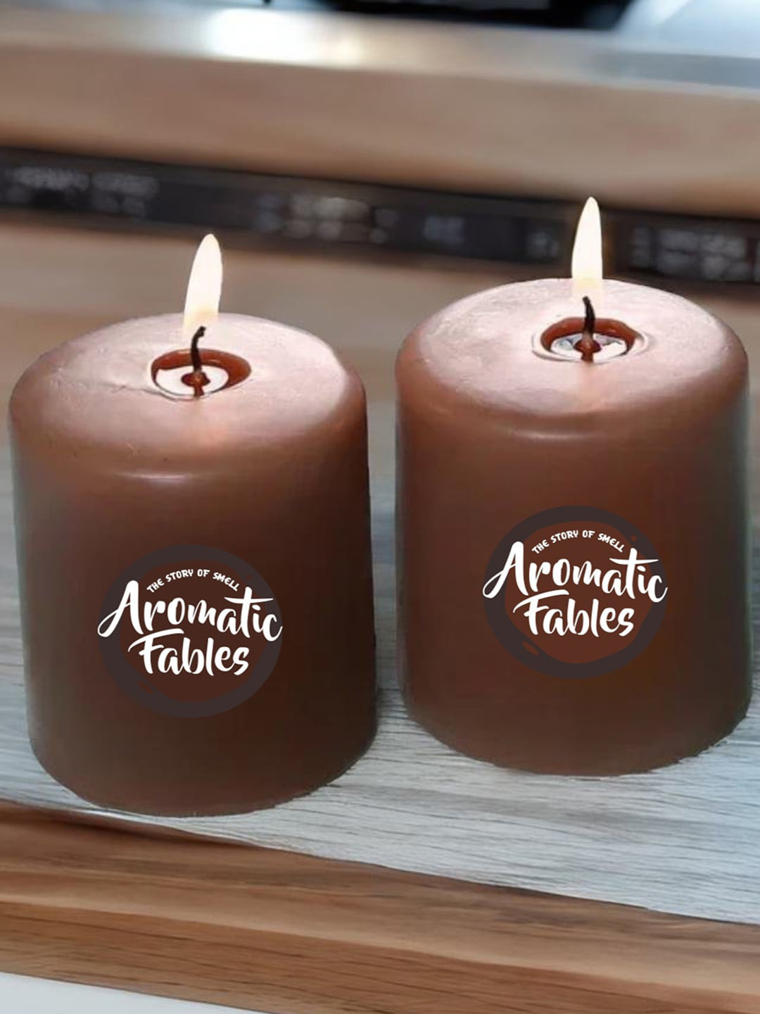 Aromatic Fables Cocoa Comfort 2Pcs 1 Wick Scented Solid Round Regular Pillar Candles