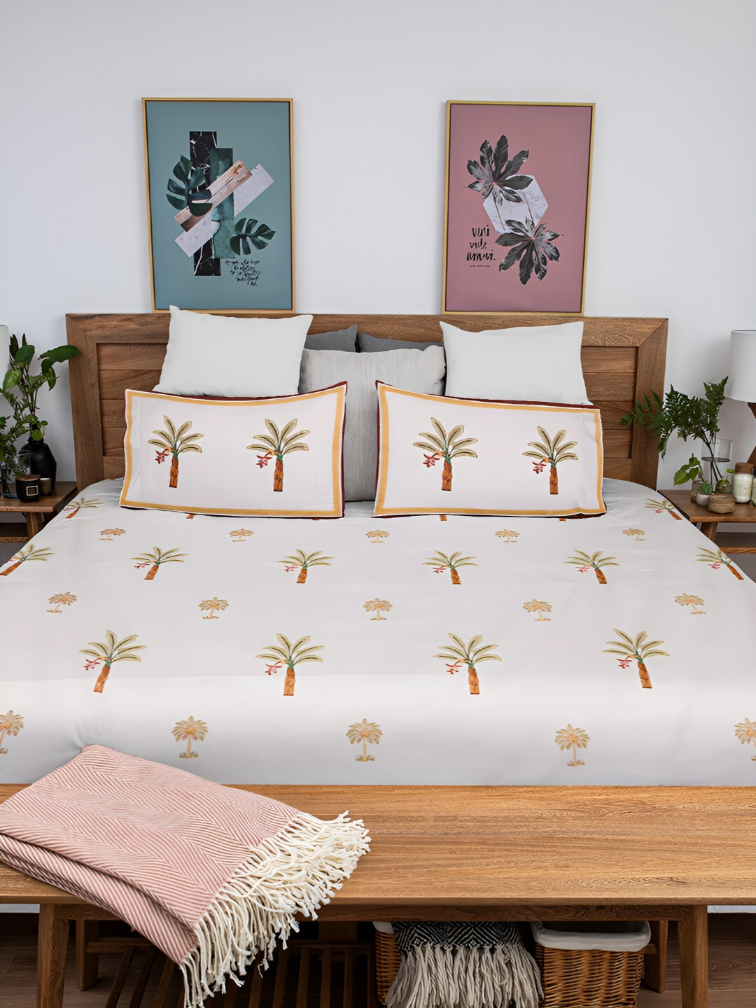 Baarno White & Green Floral Cotton 220 TC King Bedsheet with 2 Pillow Covers