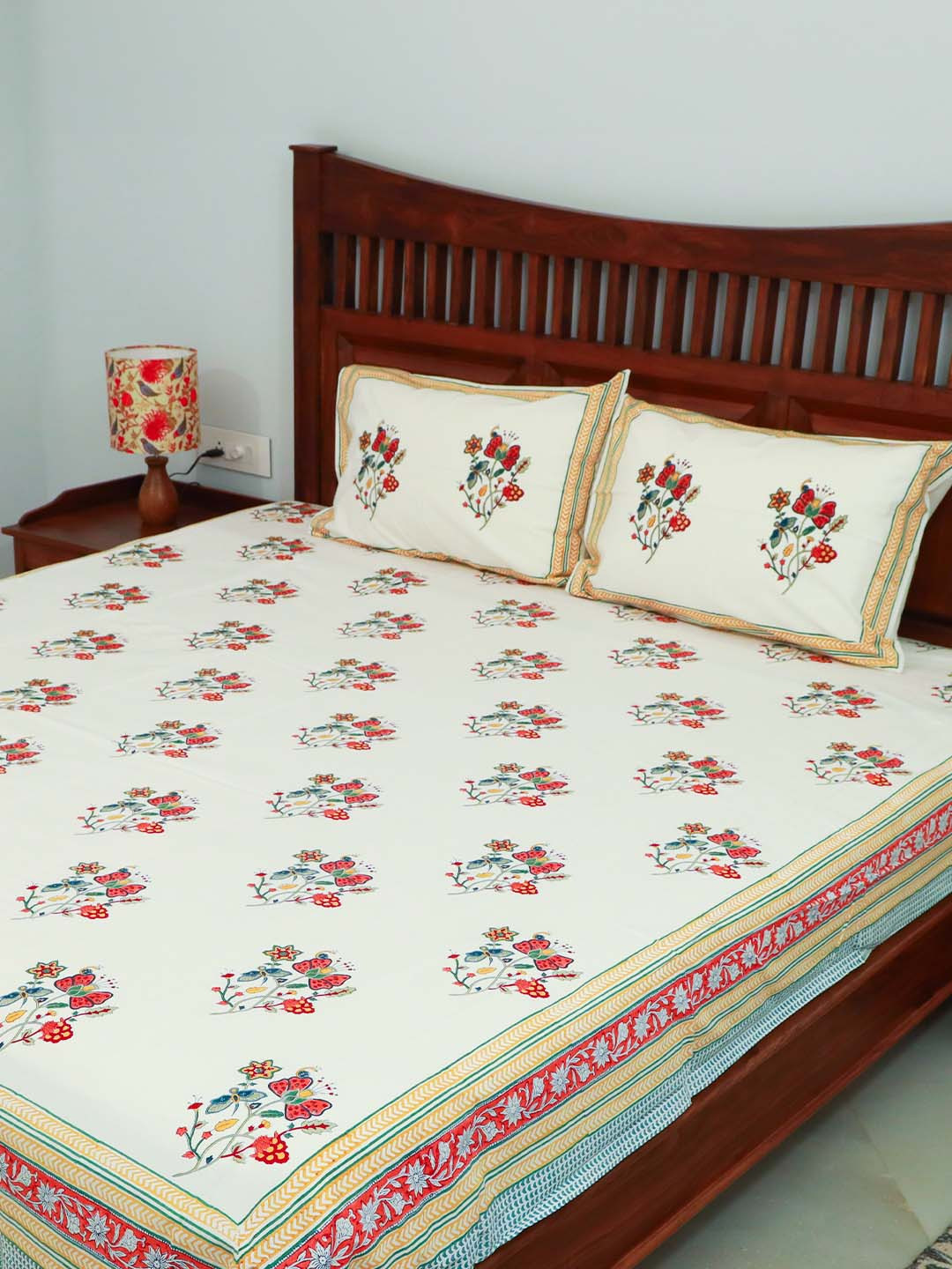 Baarno Premium White Floral Cotton 220 TC King Fine Bedsheet with 2 Pillow Covers-90 x 106 inches