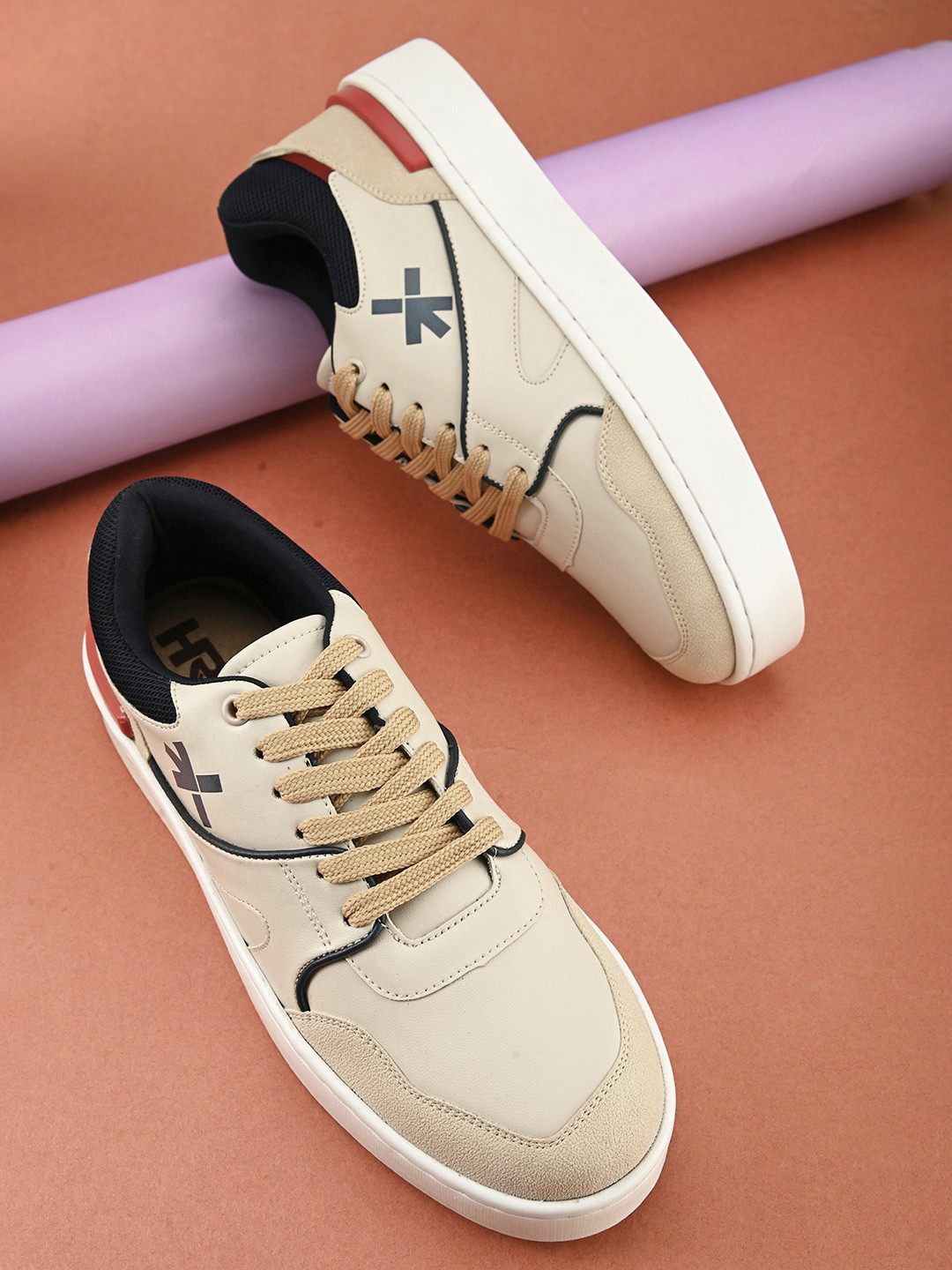 HRX by Hrithik Roshan GAMESCAPE Women Beige Round Toe Lightweight Sneakers