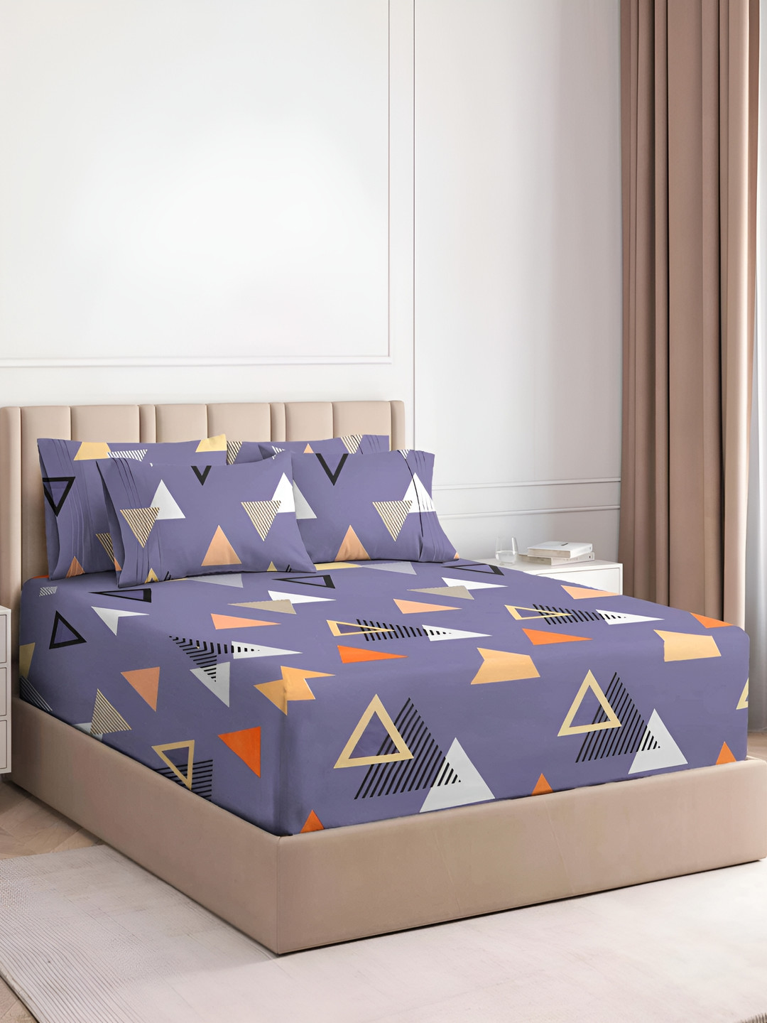 bsb home Prime White Geometric Microfiber 180 TC Fitted King Fine Bedsheet with 2 Pillow Covers-182 x 198 x 25 cm