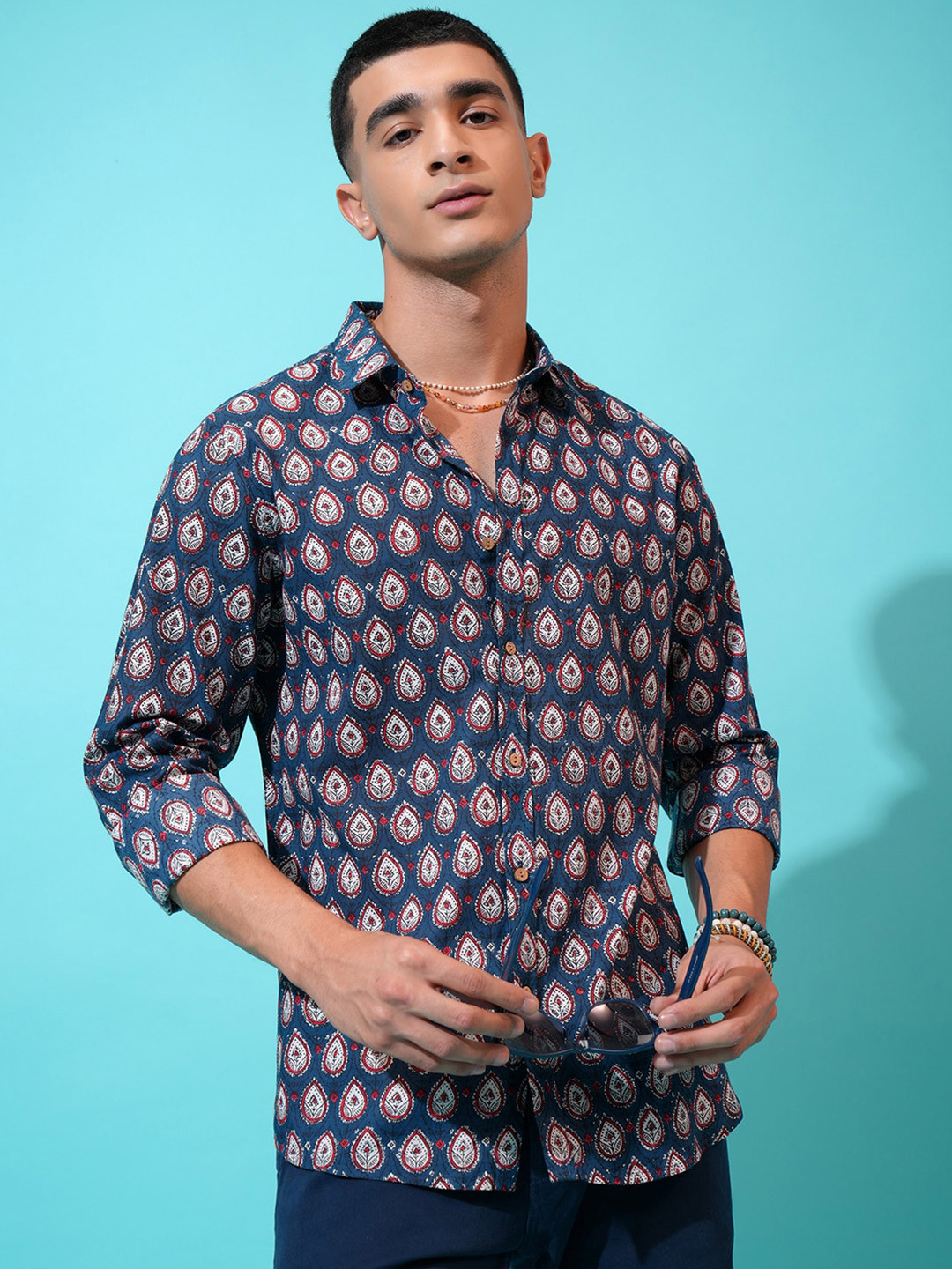 HIGHLANDER Indigo Slim Fit Shirt