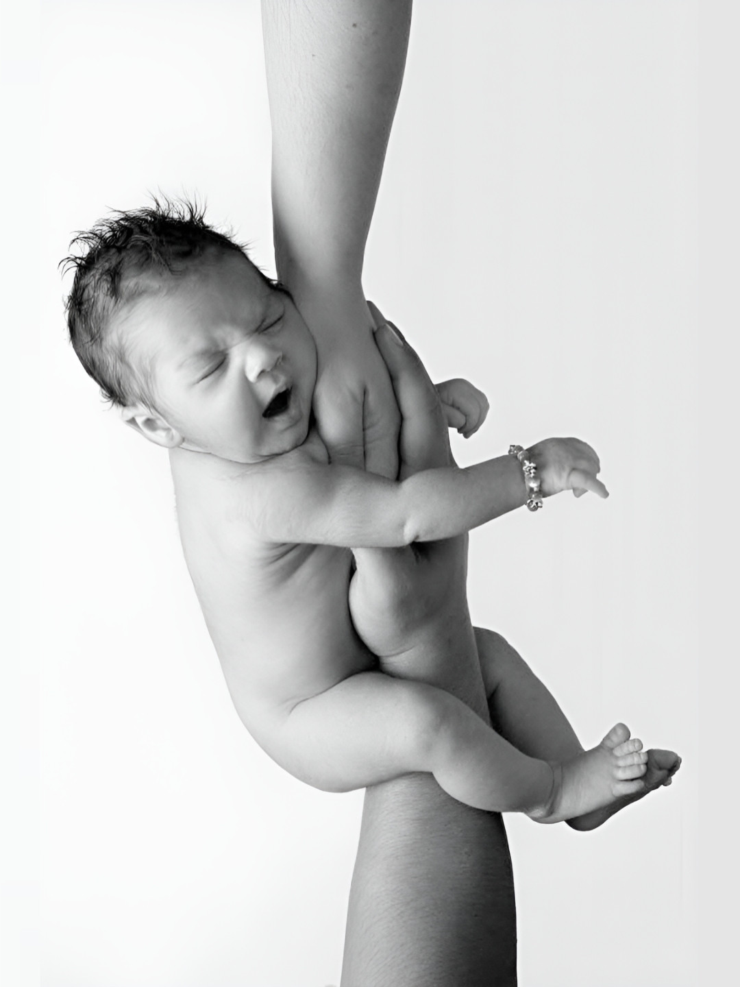 Wallpics White Baby Printed Waterproof Self Adhesive Wallpaper