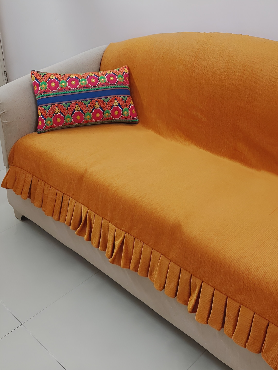 THROWPILLOW Orange Anti Slip Pleated Sofa Cover