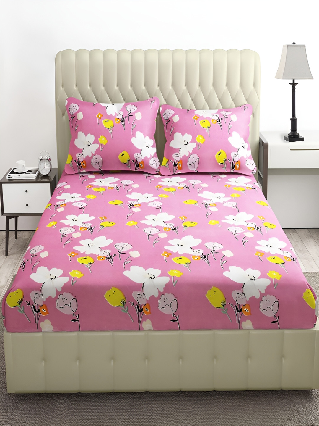 OASIS Pink Floral 130 TC Queen Bedsheet with 2 Pillow Covers