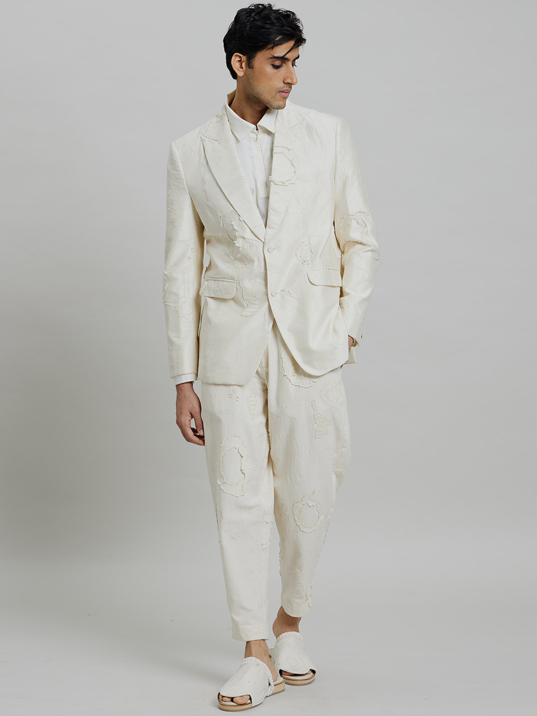 Antar-Agni Embroidered Single-Breasted Three-Piece Ether Suit With Half-Zippered T-Shirt