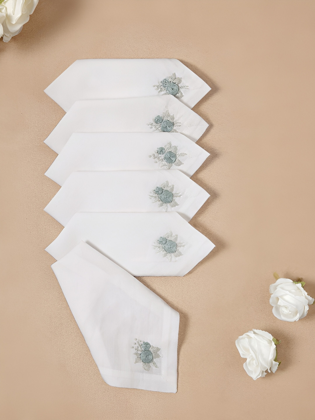 DESIGN GAATHA Grey and White 6 Pieces Cotton Table Napkins