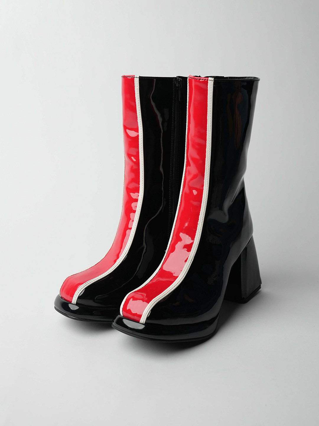 Theater Women Buffy The Pack Patent Platform Boots