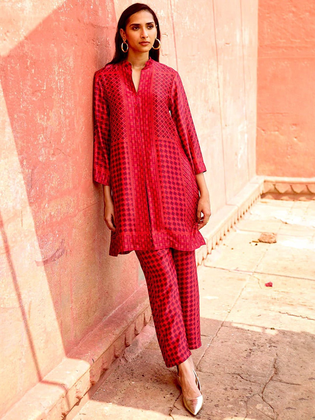 Dash and Dot Printed Top With Trousers