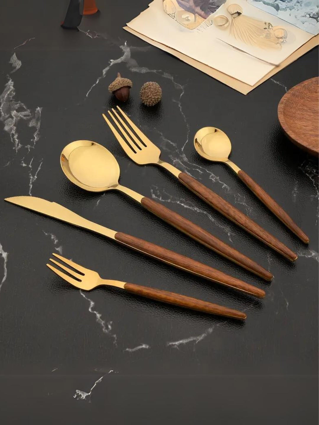 UniKart Gold Toned 5-pcs Stainless Steel Mixed Cutlery Set with Wooden Handle