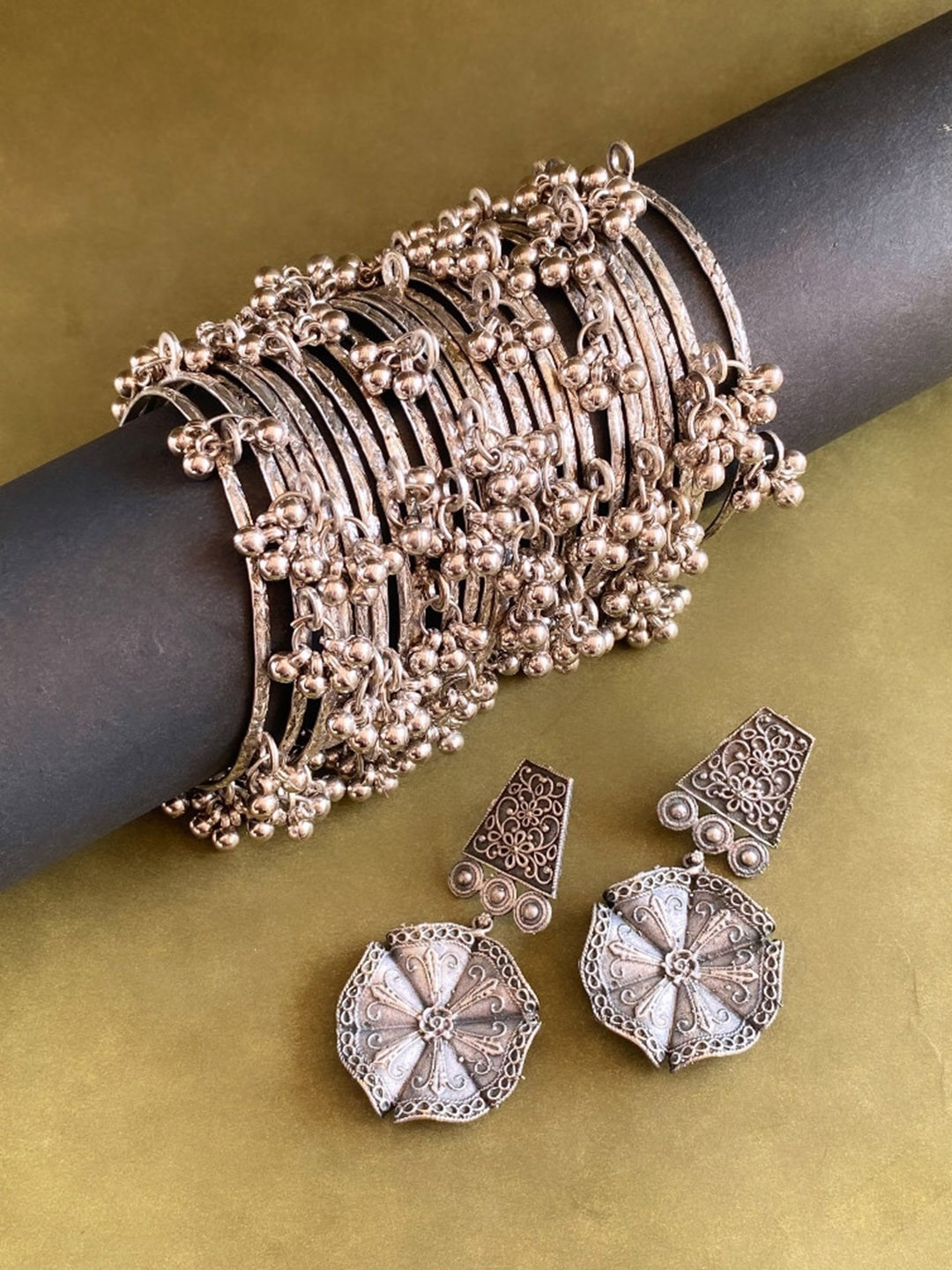 ATIBELLE Set Of 25 Silver-Plated Beaded Jewellery Set