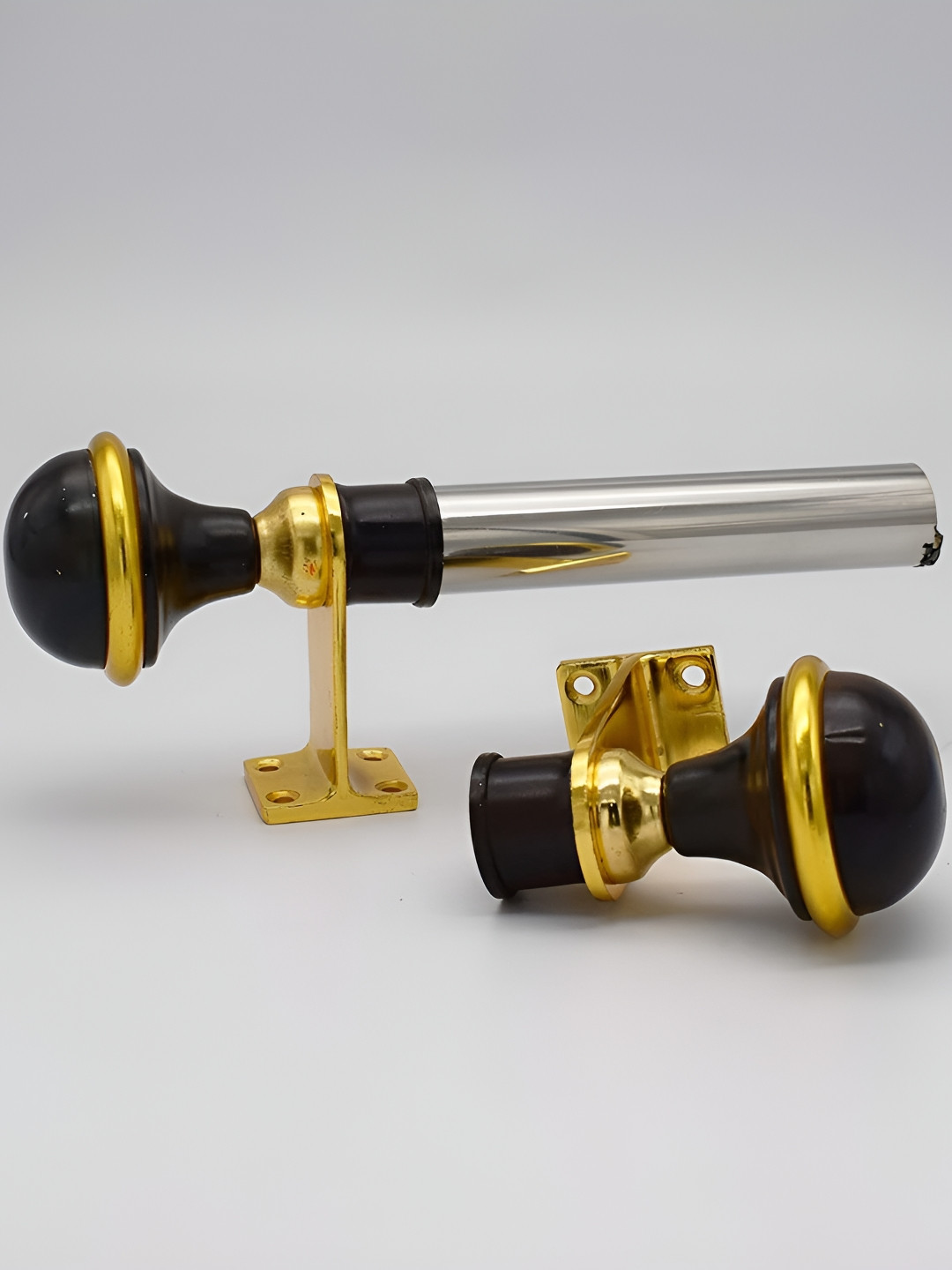 Rab Maroon & Gold Toned 2 Pieces Rod Rail Brackets