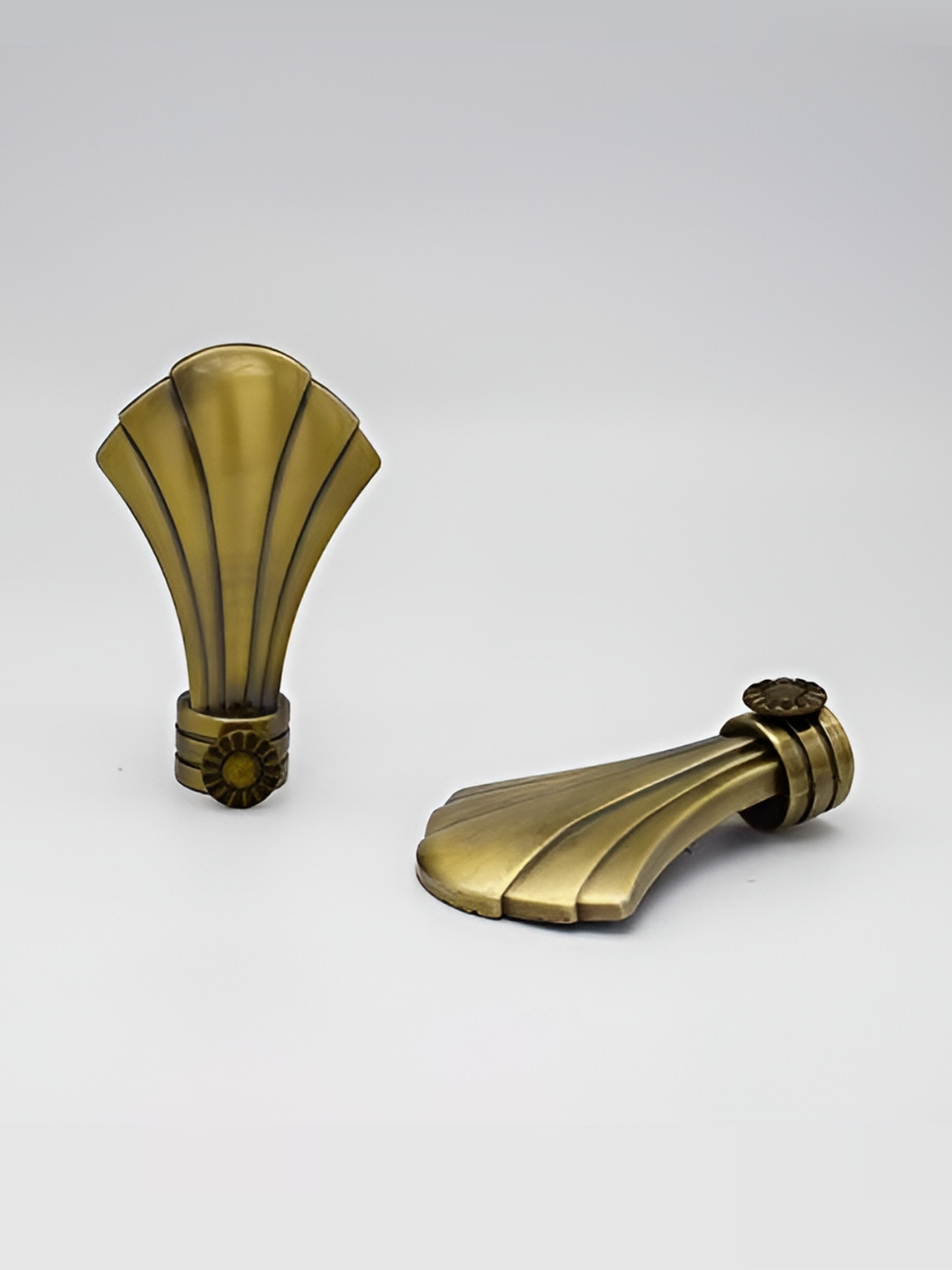 Rab Gold-Toned 2 Pcs Metal Rod Rail Brackets