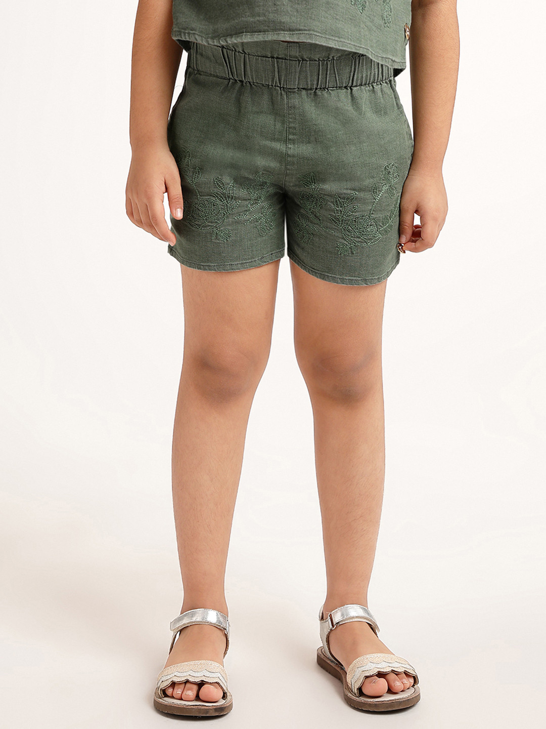Blue Giraffe Girls Floral Embroidered Shorts