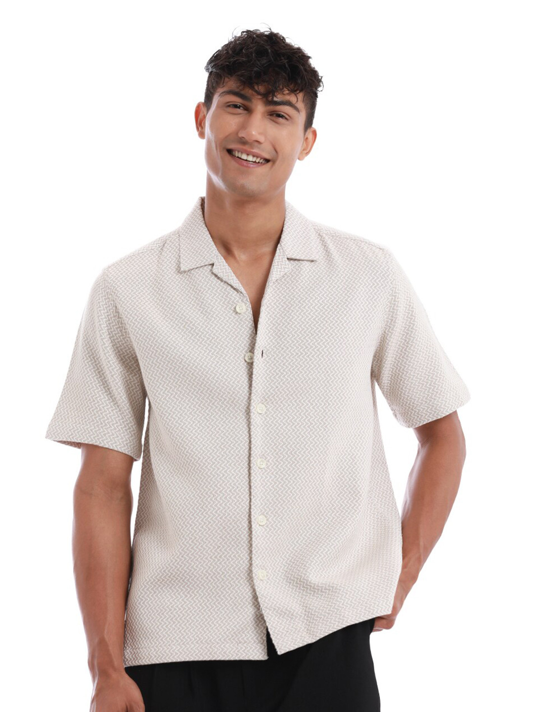 Banana Club Chevron Printed Cotton Casual Shirt