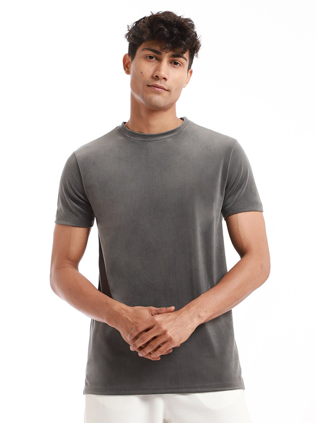 Banana Club Round Neck Slim Fit T-shirt