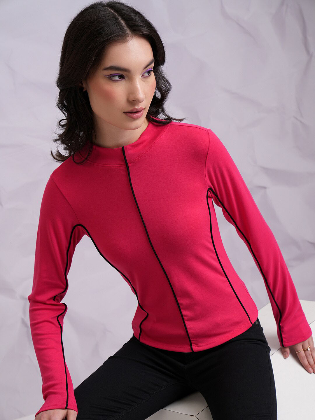 Tokyo Talkies Round Neck Fitted Knit Top