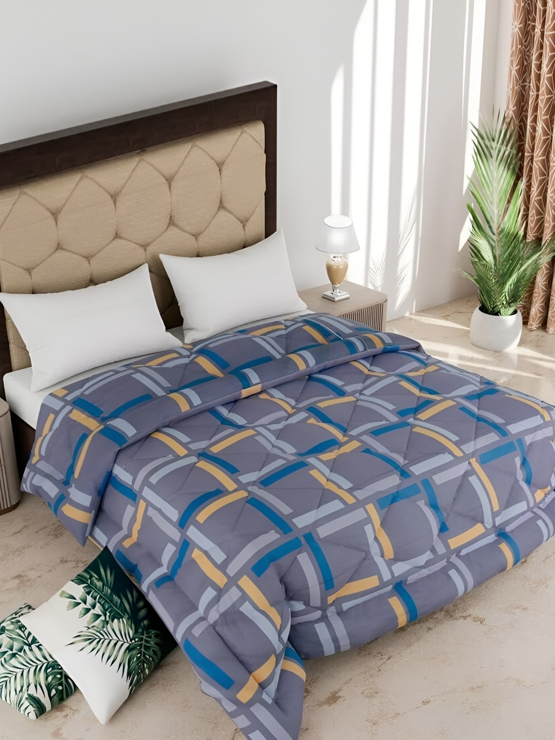 Comfowell Grey & Orange Geometric 233 GSM Cotton Heavy Winter Single Bed Quilt
