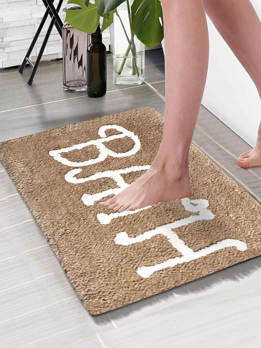 Aura Coffee Brown & White Printed 1850 GSM Anti Skid Microfiber Bath Rugs