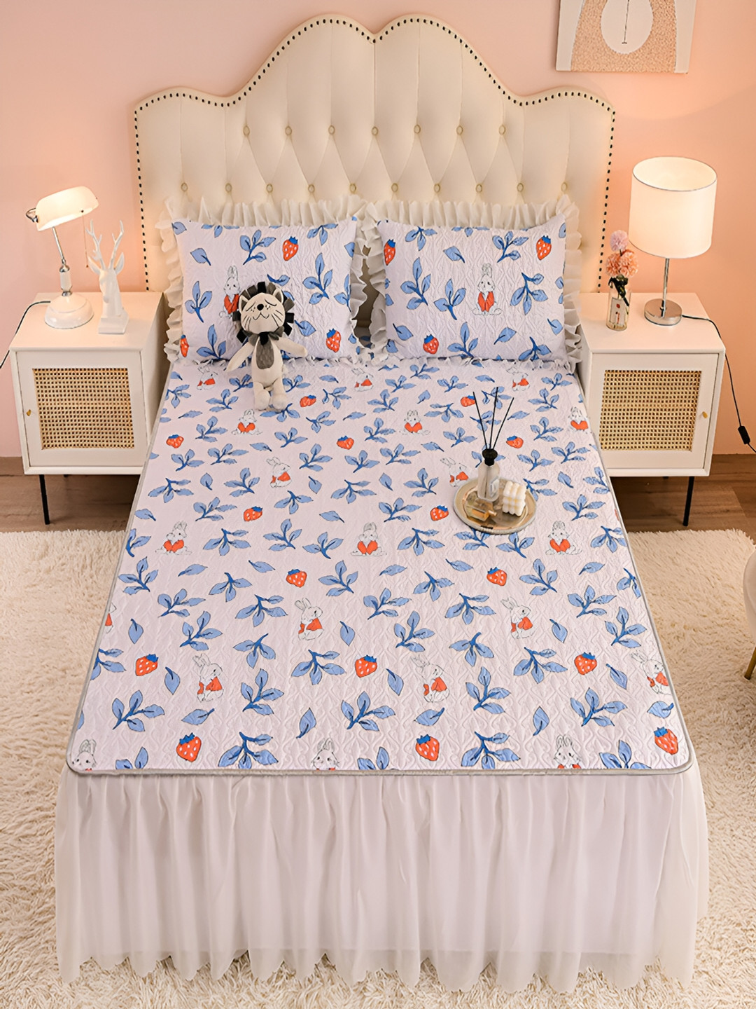 JC HOME White Floral Polycotton Reversible 160 TC Fitted King Bedsheet with 2 Pillow Covers-71 x 79 inches