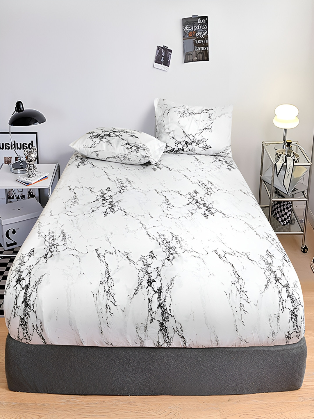 JC HOME Aspen White Abstract Polycotton 140 TC Fitted Queen Fine Bedsheet with 2 Pillow Covers-200 x 150 cm