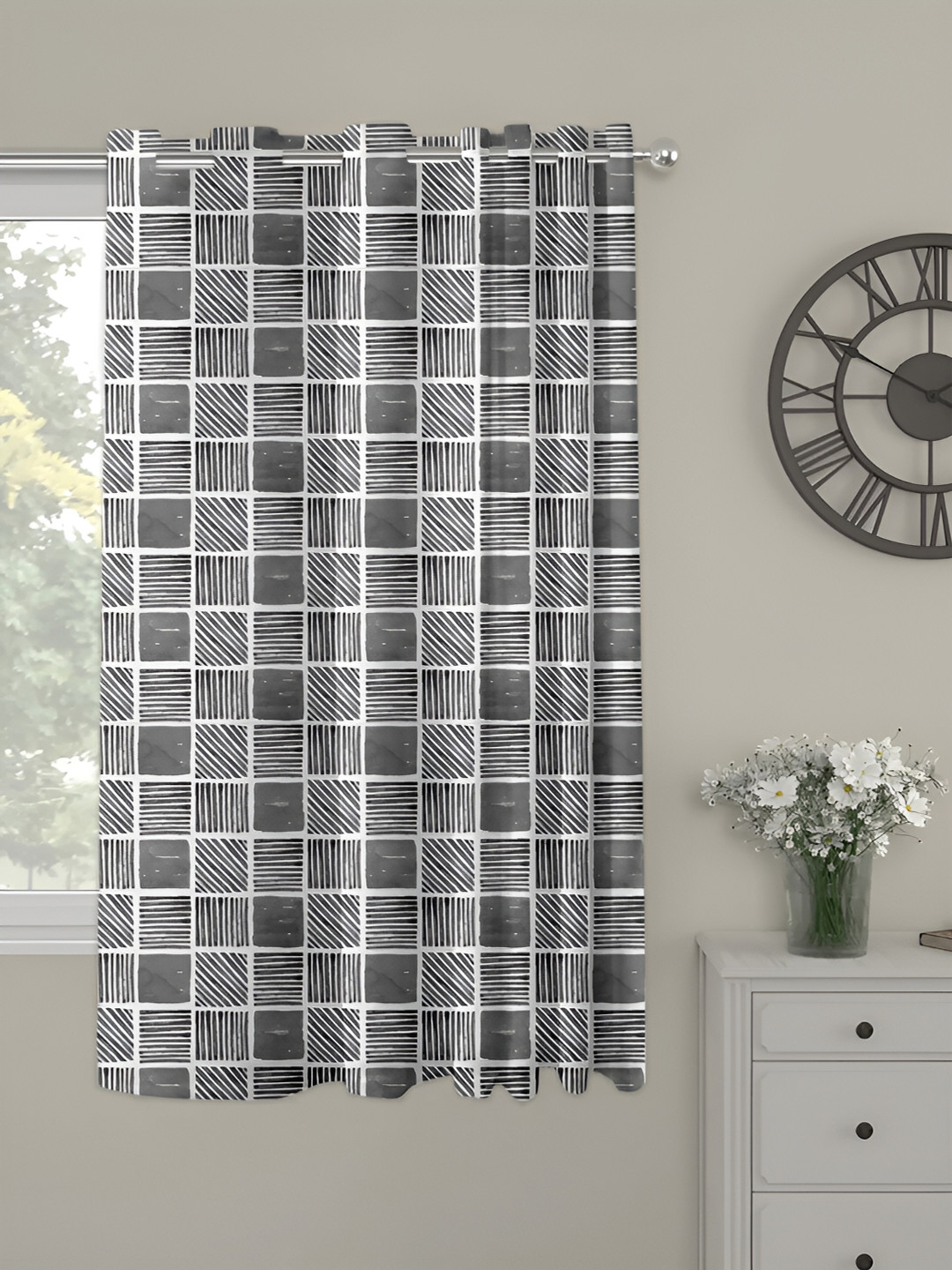 OASIS Grey and White Geometric Printed Window Curtain