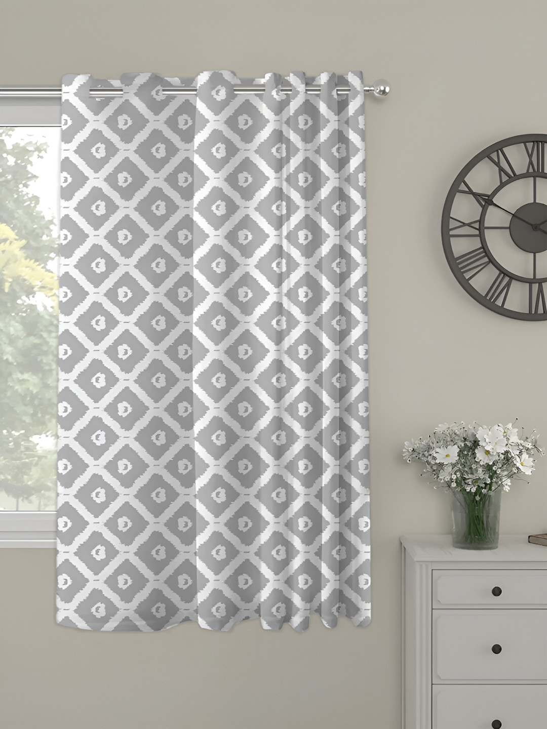 OASIS Grey and White Geometric Printed Window Curtain