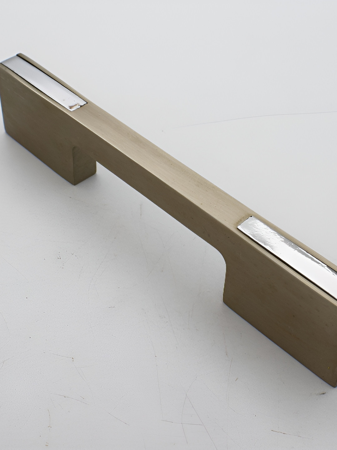 Rab Silver Toned Wooden Matte Finish Drawer Handle
