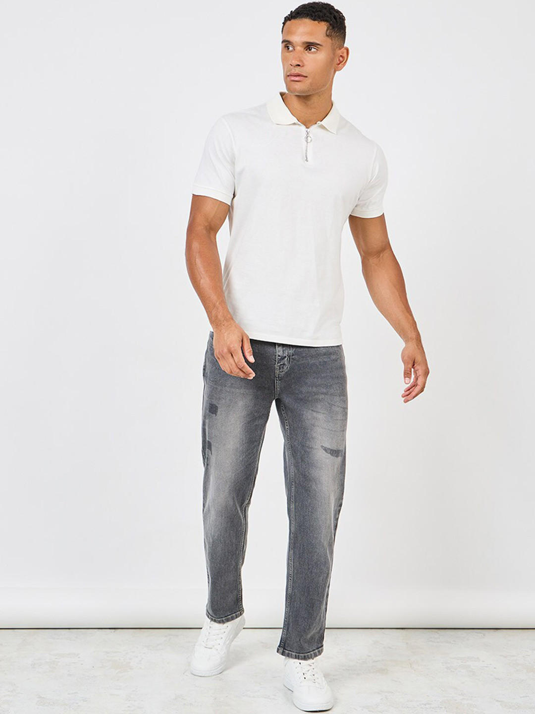 Styli Men Rip & Repair Mid Wash Regular Fit Jeans